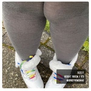 Snag merino wool tights in gray (“silver lining”), NWT